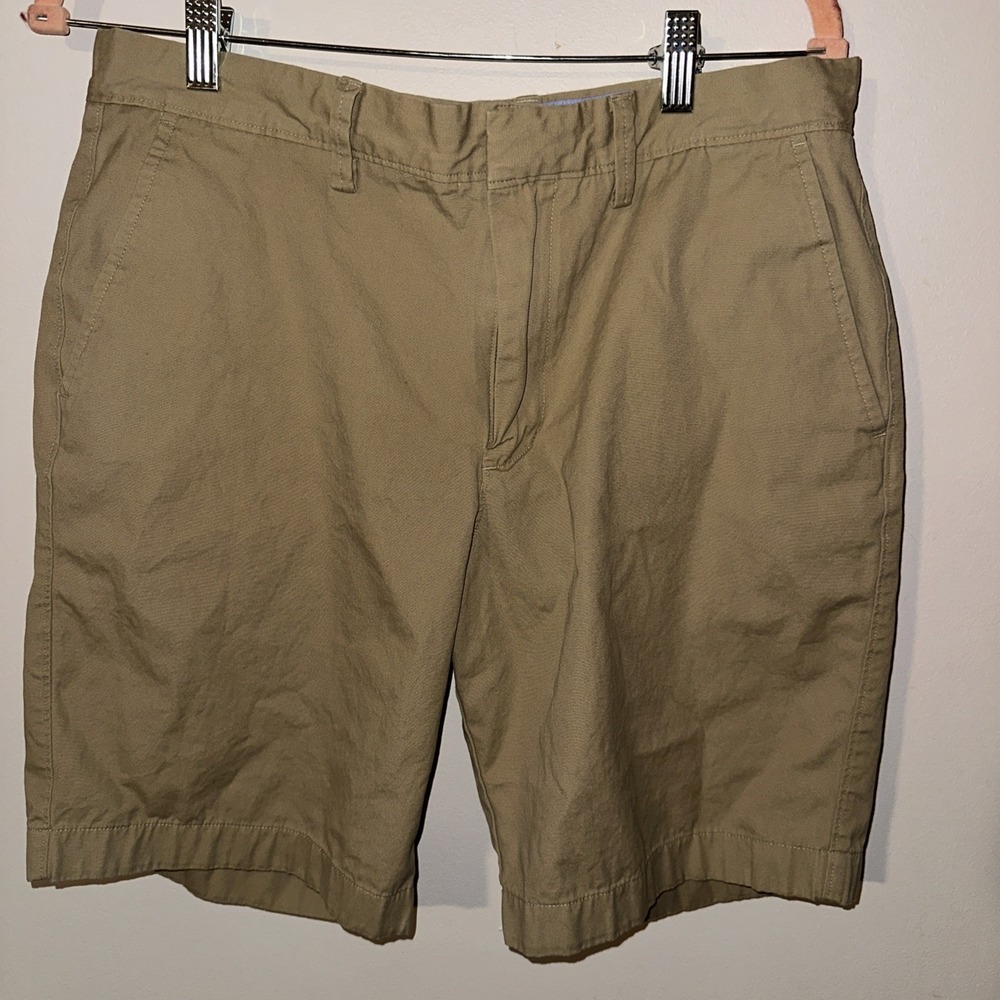J. Crew Gramercy Men's Bermuda Shorts 33 Khaki‎ Chino Pockets Casual Preppy Golf